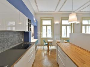 Pronájem bytu 2+kk, Praha - Nové Město, Soukenická, 67 m2