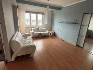 Prodej bytu 3+1, Ostrava, Výstavní, 77 m2