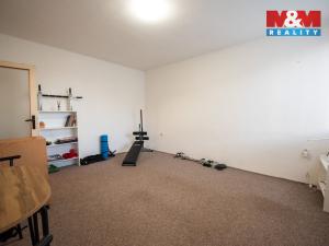 Pronájem bytu 1+kk, Dvůr Králové nad Labem, Macharova, 26 m2