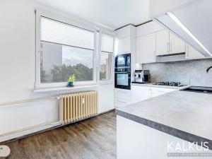 Prodej bytu 4+1, Hradec Králové, Jungmannova, 97 m2