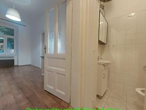 Pronájem bytu 2+kk, Praha - Žižkov, Kubelíkova, 41 m2