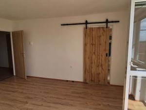 Pronájem bytu 3+1, Ptýrov, 73 m2