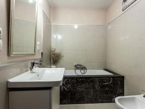 Pronájem vily, Praha - Střešovice, Ve Střešovičkách, 139 m2