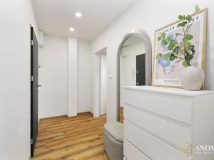 Prodej bytu 2+kk, Praha - Lhotka, Jílovská, 42 m2