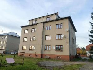 Prodej bytu 1+1, Kralovice, Na Palcátech, 48 m2