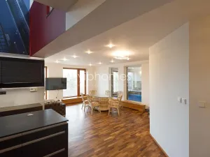 Pronájem vily, Praha - Stodůlky, Za Mototechnou, 210 m2