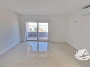 Prodej bytu 2+kk, Stari Grad, Chorvatsko, 57 m2