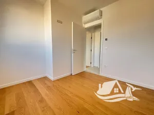 Prodej bytu 4+kk, Novalja, Chorvatsko, 78 m2