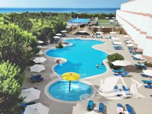 Prodej vícegeneračního domu, Pafos, Kypr, 76 m2