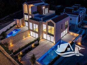 Prodej bytu 3+kk, Donja Lastva, Černá Hora, 270 m2