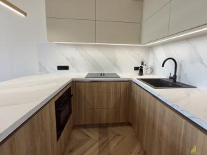 Pronájem bytu 3+kk, Praha - Libeň, Sokolovská, 93 m2