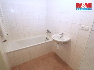 Pronájem bytu 1+kk, Klecany, V Honech, 29 m2