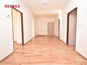 Prodej bytu 3+1, Otvovice, 192 m2