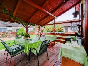 Prodej obchodního prostoru, Suchdol nad Lužnicí, Pražská, 180 m2