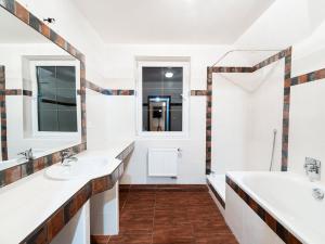 Prodej rodinného domu, Mratín, Tyršova, 293 m2