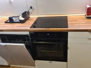 Pronájem bytu 2+1, Praha - Nové Město, Na výtoni, 85 m2