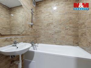 Prodej bytu 2+1, Rotava, Sídliště, 56 m2