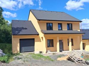 Prodej rodinného domu, Teplice, Středová, 205 m2