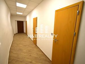 Pronájem obchodního prostoru, Praha - Malá Strana, Malostranské náměstí, 210 m2