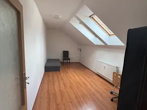 Pronájem bytu 4+kk, Náměšť nad Oslavou, Masarykovo nám., 112 m2