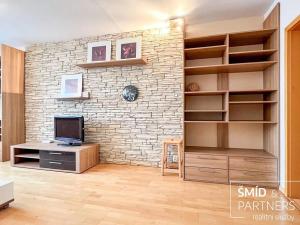 Pronájem bytu 3+1, Praha - Černý Most, Bryksova, 71 m2