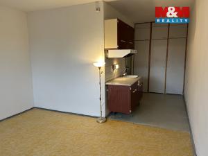 Pronájem bytu 1+kk, Jablonec nad Nisou, Na Vršku, 27 m2