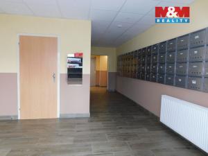 Pronájem bytu 1+kk, Jablonec nad Nisou, Na Vršku, 27 m2