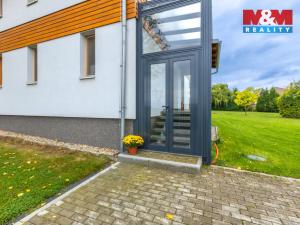 Pronájem rodinného domu, Petrovice, 200 m2