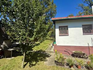 Prodej chaty, Orlová - Město, Dr. M. Tyrše, 28 m2