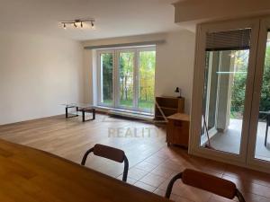 Pronájem bytu 2+kk, Praha - Záběhlice, Hyacintová, 65 m2