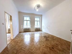 Pronájem bytu 3+1, Praha - Malá Strana, Plaská, 91 m2