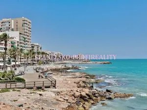 Prodej bytu 4+1, Torrevieja, Španělsko, 89 m2