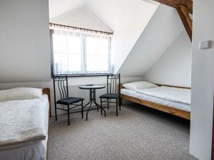 Prodej obchodního prostoru, Chocenice, 320 m2