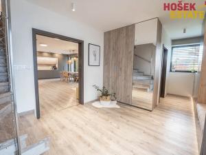 Prodej rodinného domu, Svinošice, 239 m2