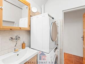 Prodej rodinného domu, Přerov nad Labem, 170 m2