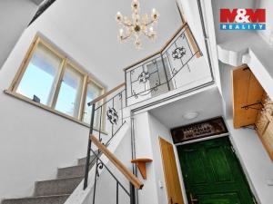 Prodej rodinného domu, Radim, 179 m2