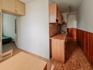 Prodej bytu 3+1, Říčany, Komenského náměstí, 62 m2