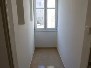 Pronájem bytu 2+kk, Praha - Michle, Pobočná, 45 m2