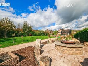 Prodej rodinného domu, Kovalovice, 308 m2