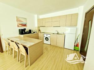 Prodej bytu 3+kk, Bjala, Bulharsko, 114 m2