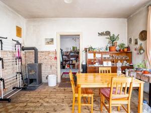 Prodej rodinného domu, Lochovice, 180 m2