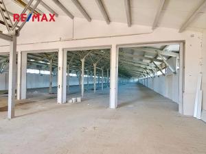 Prodej skladu, Dolní Chvatliny, 3690 m2