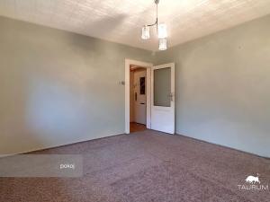 Prodej bytu 1+1, Holýšov, Ruská, 45 m2