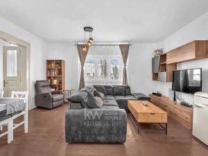 Prodej rodinného domu, Velim, Palackého, 270 m2