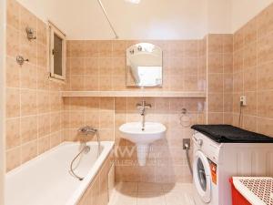 Pronájem bytu 4+kk, Praha - Smíchov, Stroupežnického, 80 m2