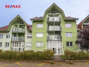 Pronájem bytu 2+kk, Praha - Kbely, Semilská, 69 m2