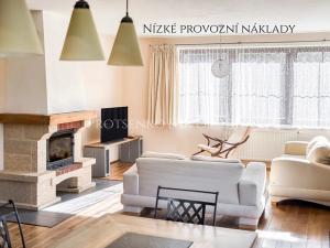 Prodej rodinného domu, Mořina, 239 m2