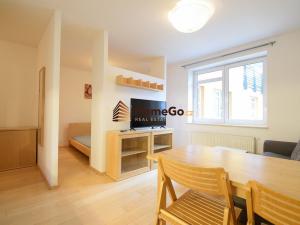 Pronájem bytu 2+kk, Praha - Vysočany, Rubeška, 44 m2