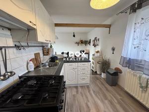 Prodej rodinného domu, Martiněves, 250 m2