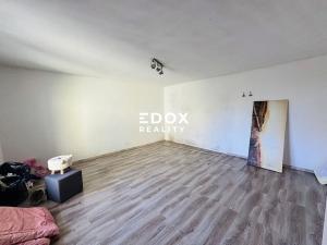 Prodej rodinného domu, Martiněves, 250 m2